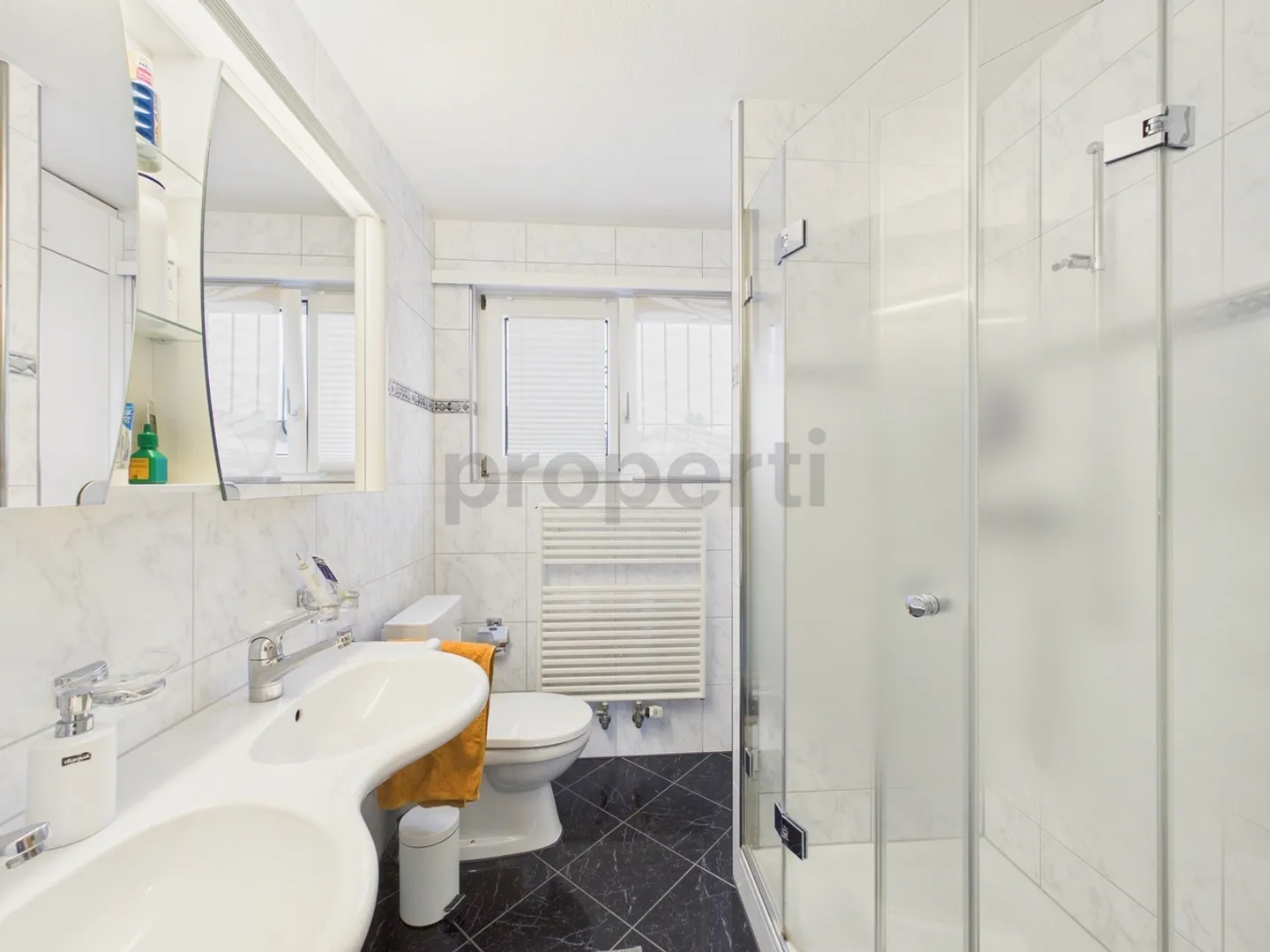 Casa unifamiliare tranquilla di 5,5 stanze con cantina pratica, Ehrendingen - Foto 11 di 13