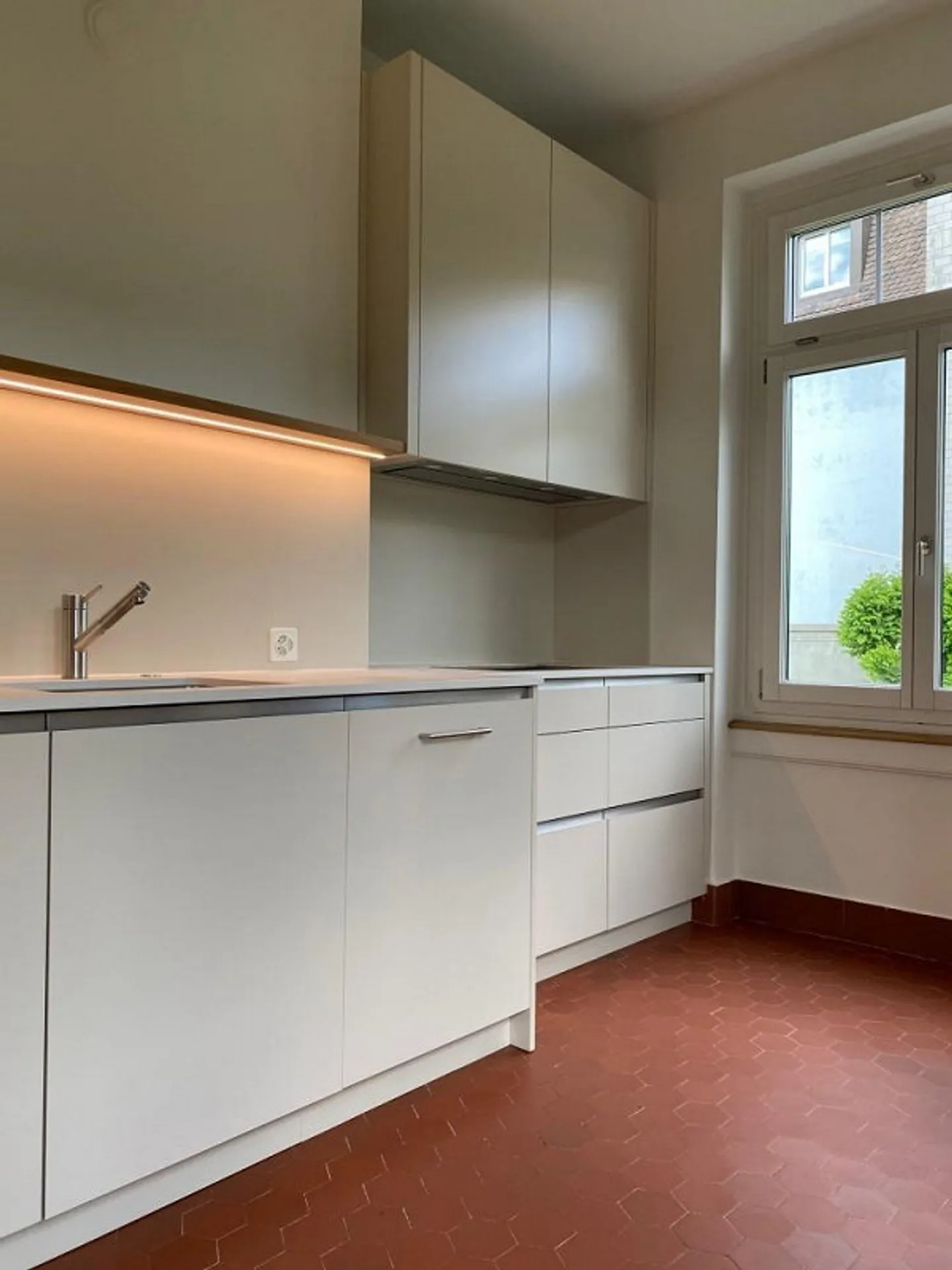 Vivre avec charme : l'Art nouveau rencontre le confort moderne - Photo 7 sur 12