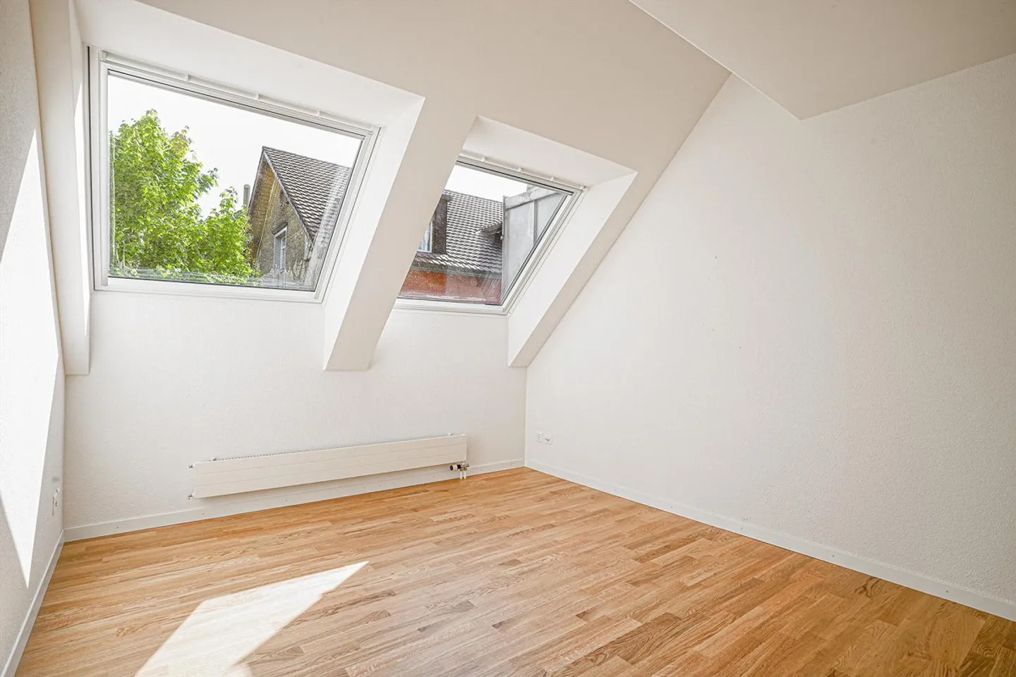 LUMINEUX - MODERNE - CENTRALEMENT SITUÉ - Photo 7 sur 13