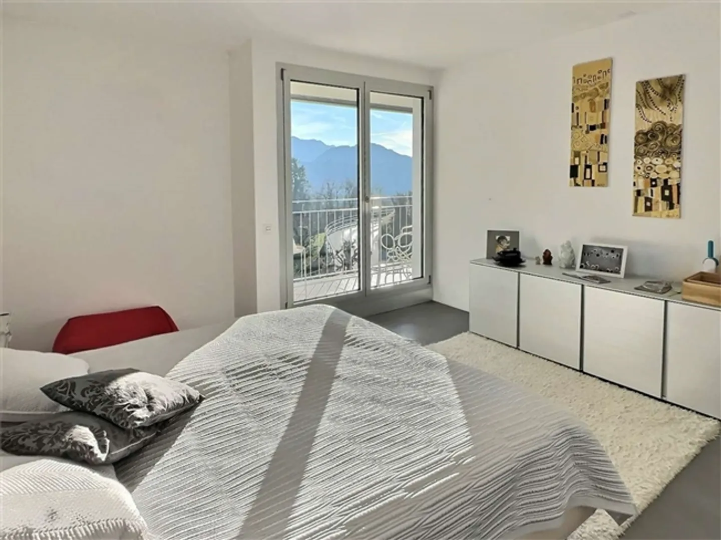 Maison individuelle moderne avec portique - Photo 7 sur 10