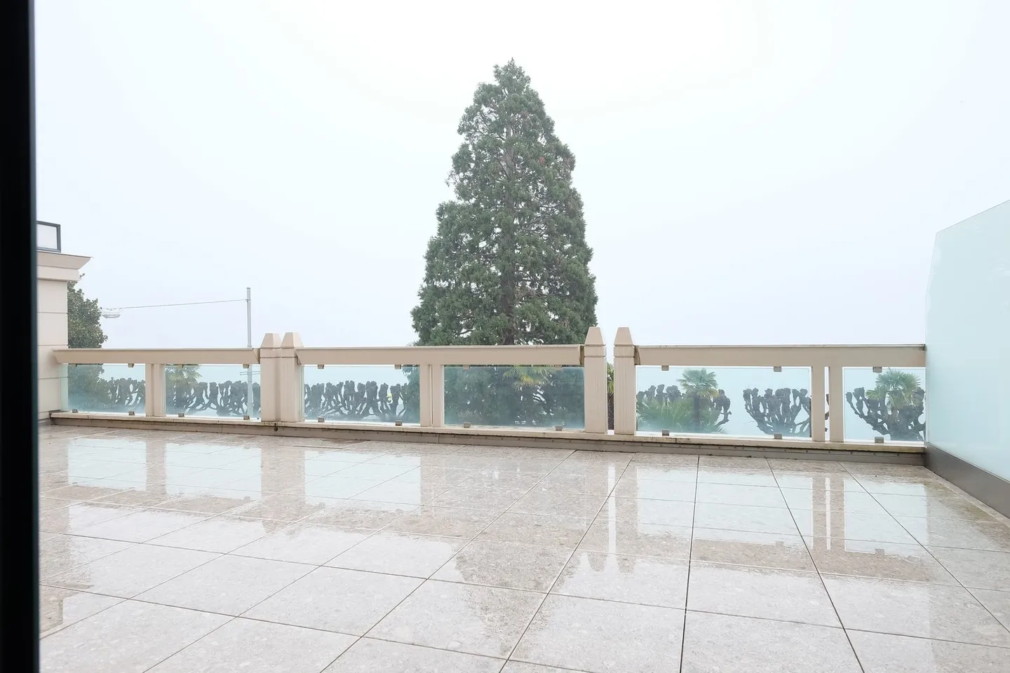 High Standard Rental Apartment, Lugano Lake Promenade, 2nd Floor - Photo 9 of 19