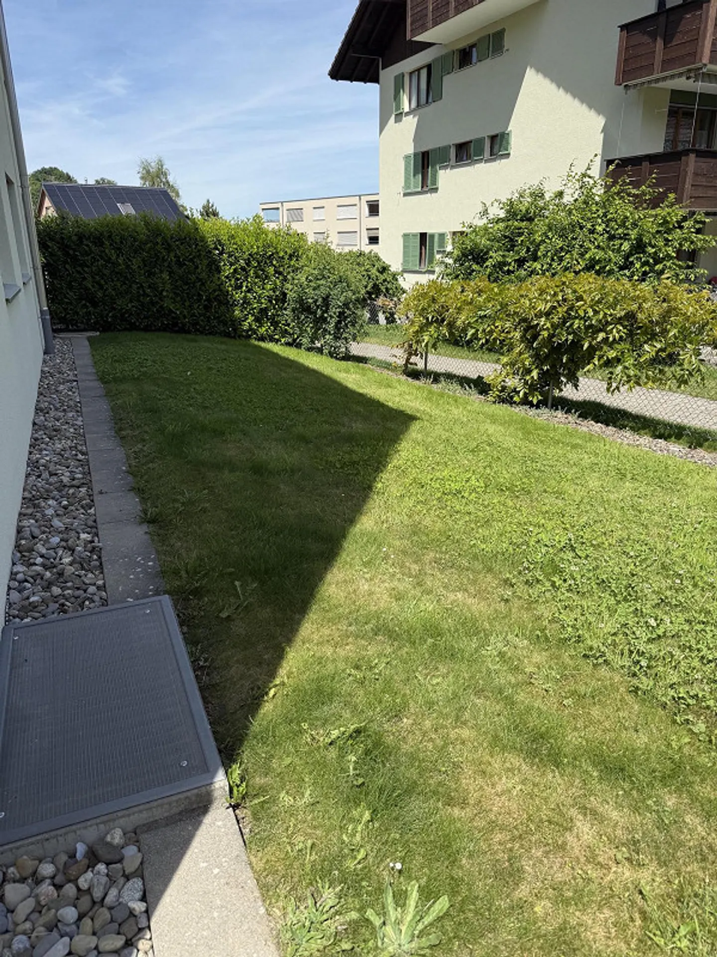 Appartamento luminoso di 4,5 stanze al piano terra a Wattenwil - Foto 11 di 21
