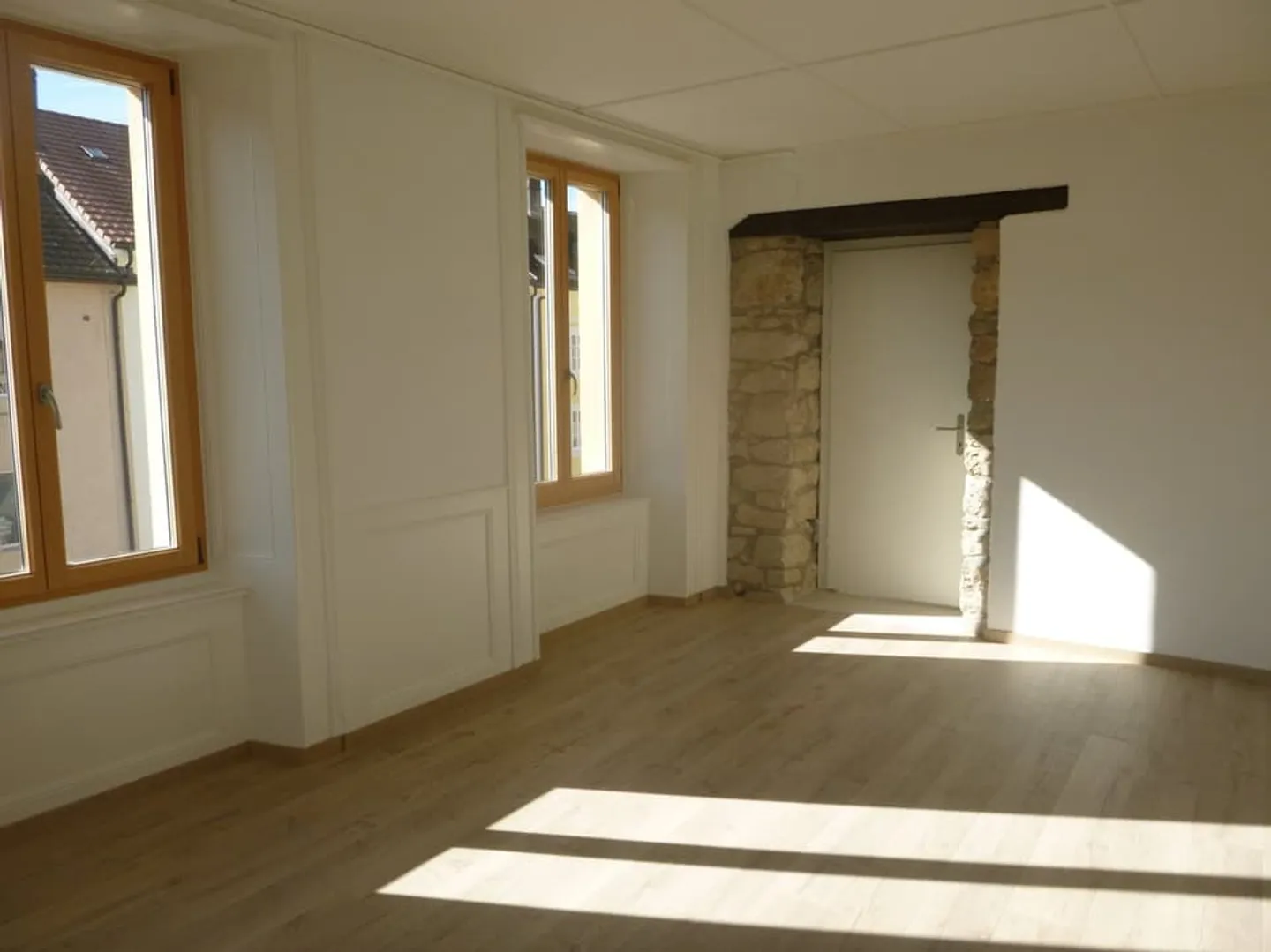 Appartamento di 2 stanze a Fleurier - Foto 1 di 4