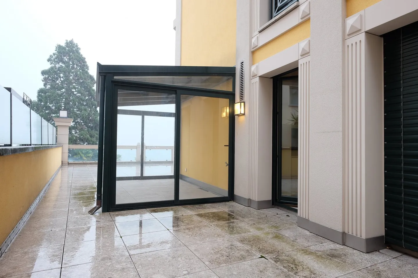 High Standard Rental Apartment, Lugano Lake Promenade, 2nd Floor - Photo 14 of 19