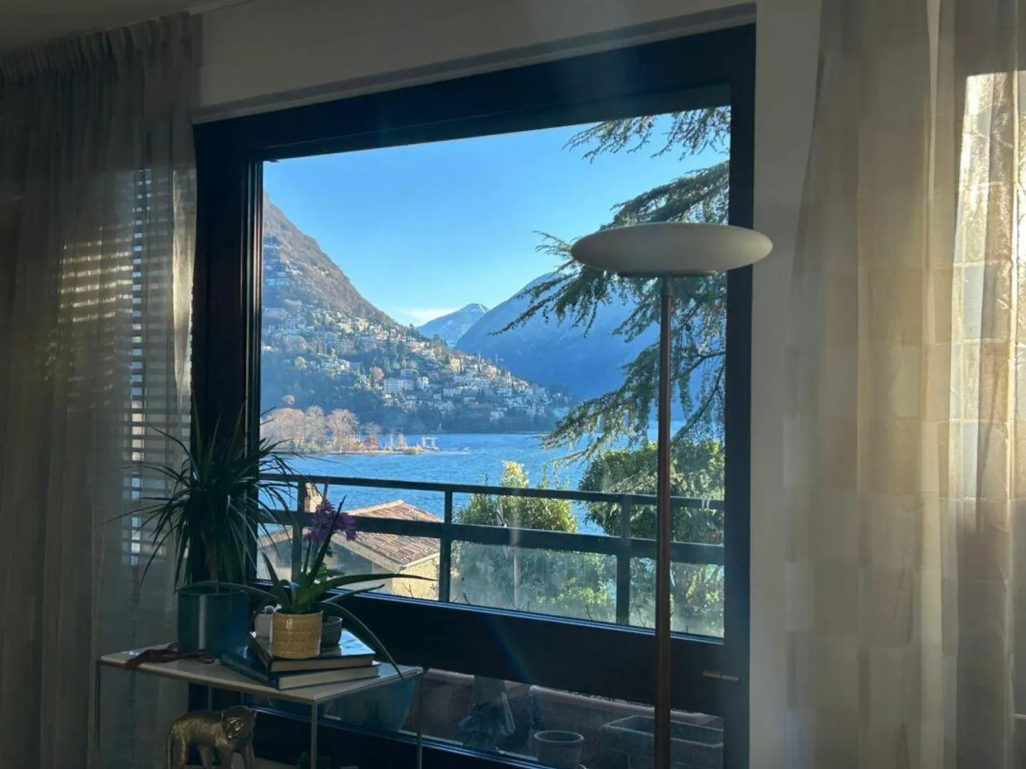 Beautiful 3.5-room apartment in the city center with lake view - Photo 2 of 14