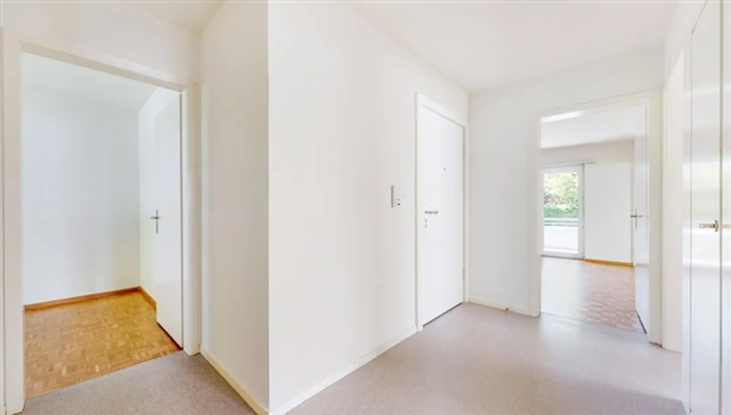 Apartment for rent - Photo 9 of 12