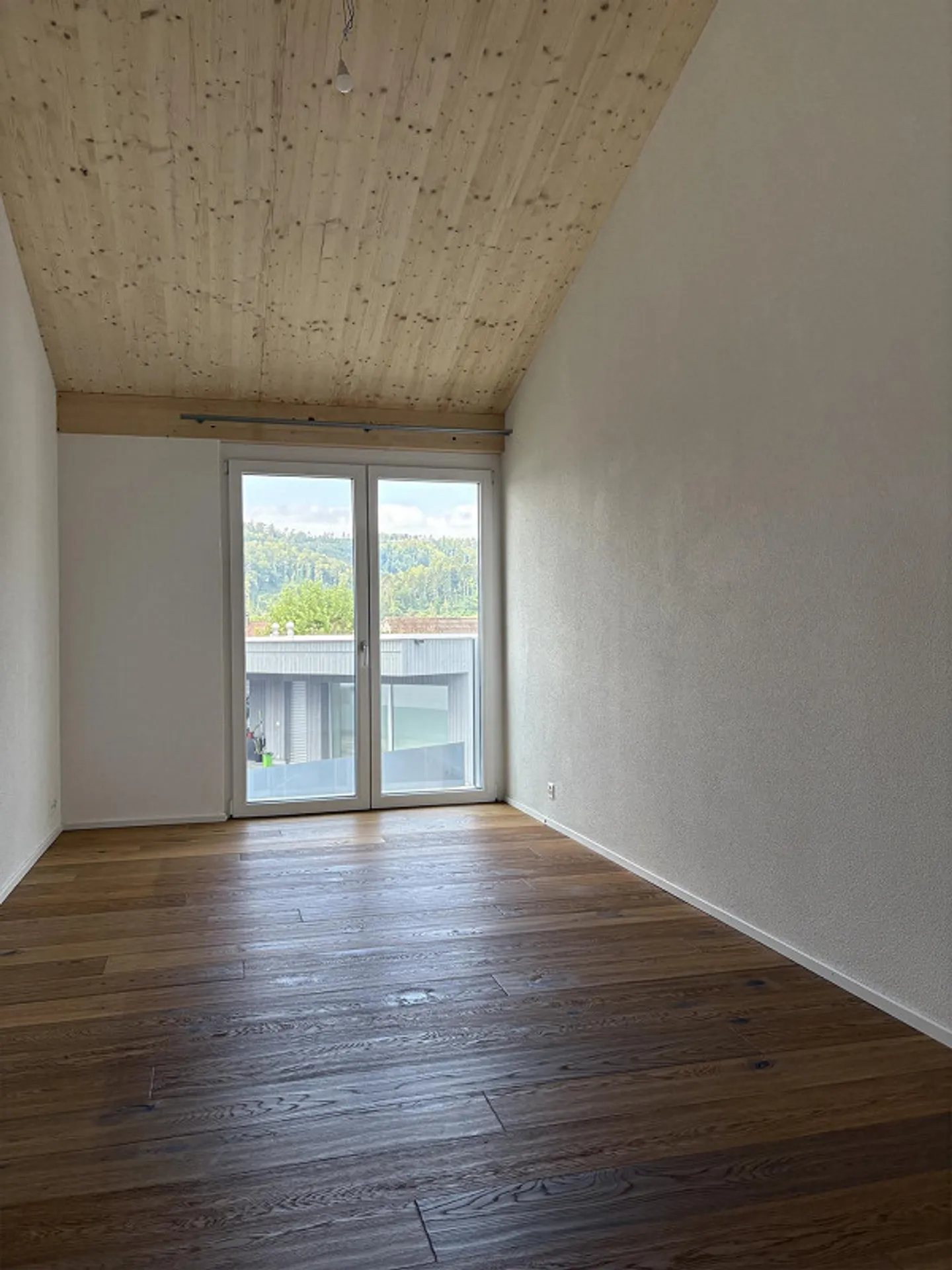 LA TUA NUOVA CASA SPAZIOSA - Foto 9 di 13