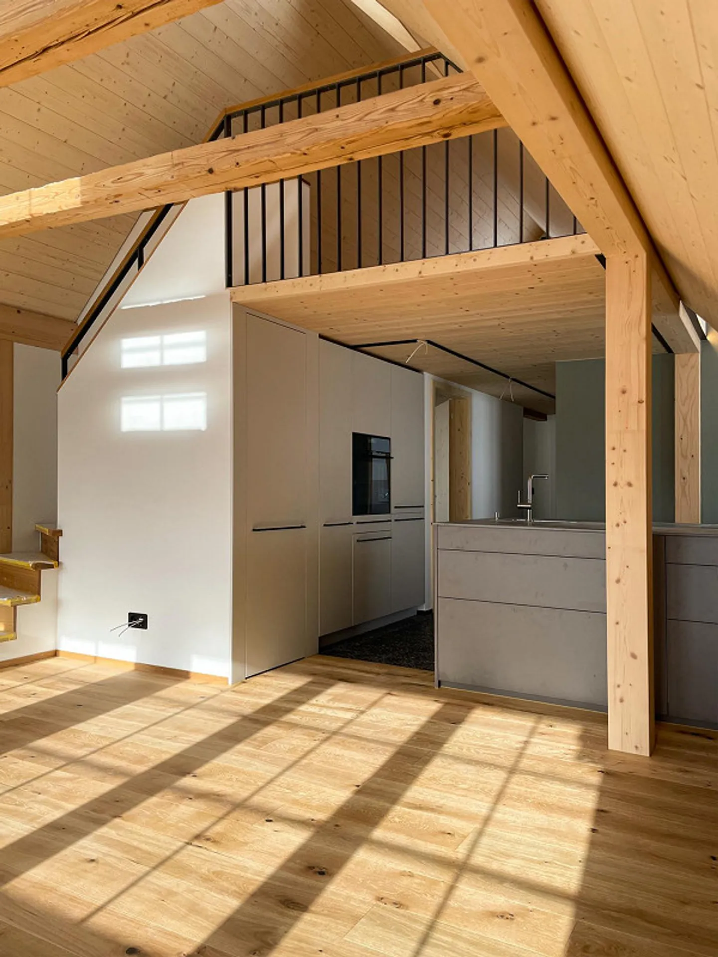 Maisonette Apartment - Photo 4 of 10