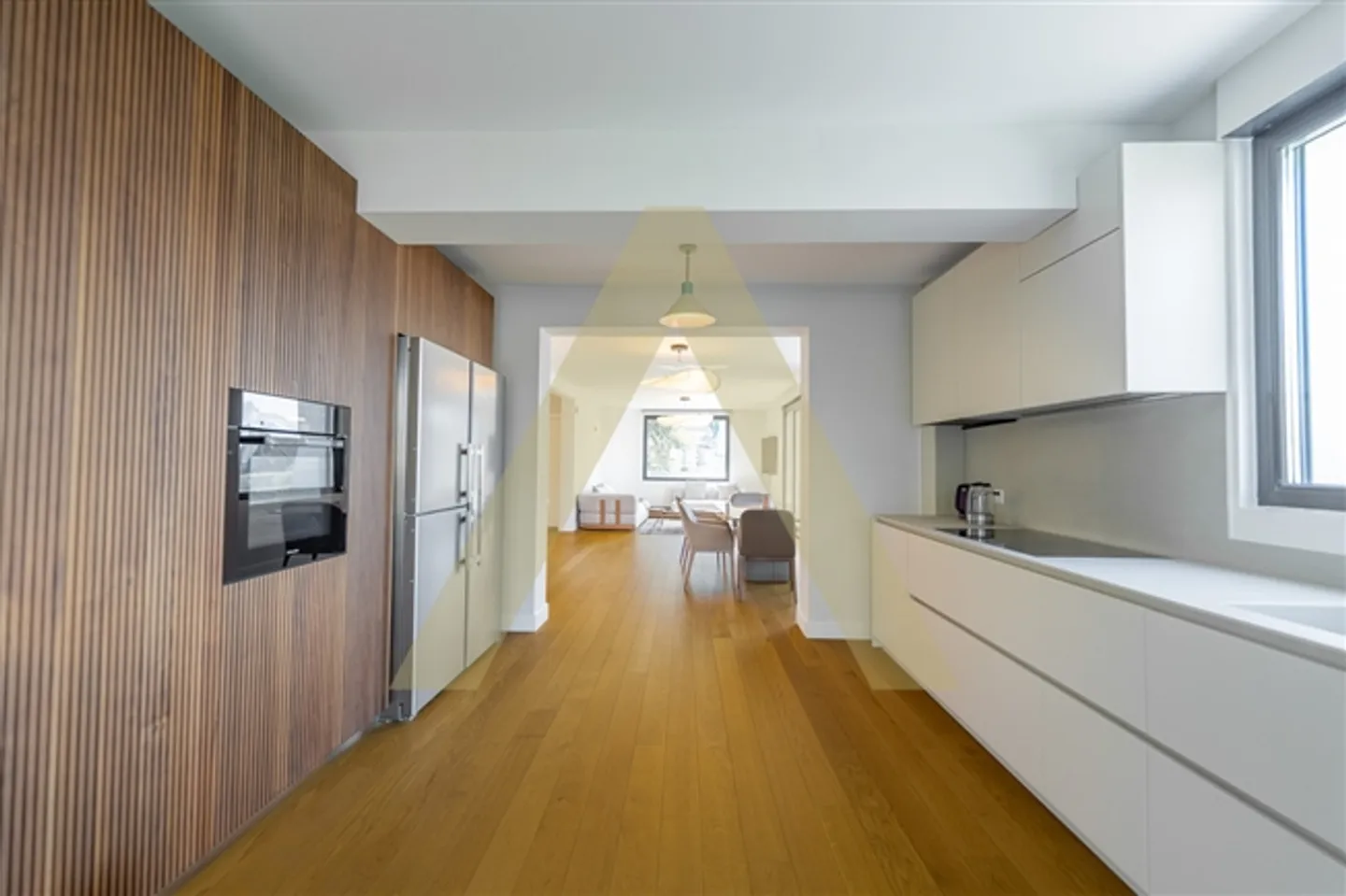 Bellissima villa completamente ristrutturata con vista lago - Foto 6 di 13