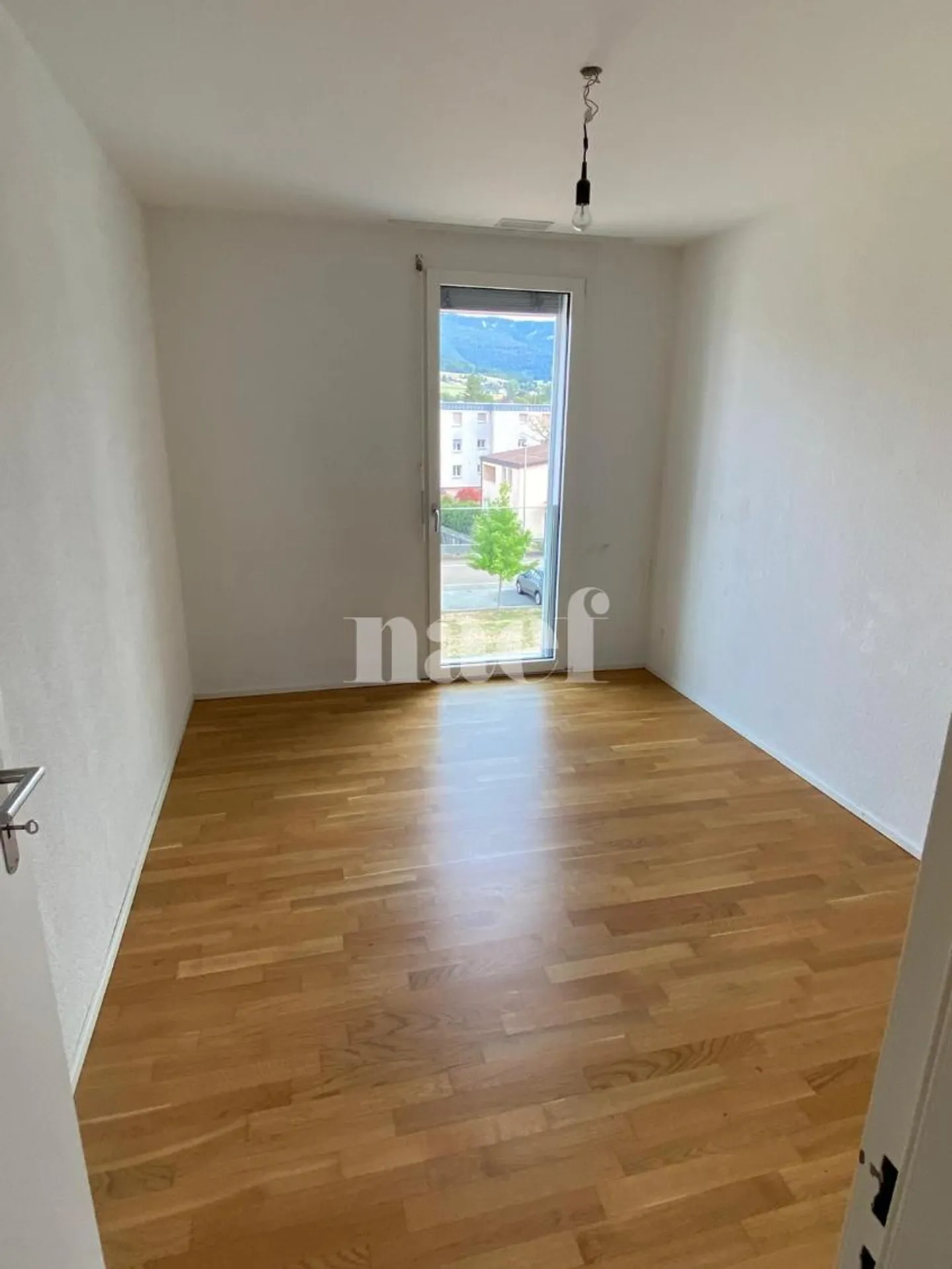 5.5 room apartment with balcony - Photo 4 of 10