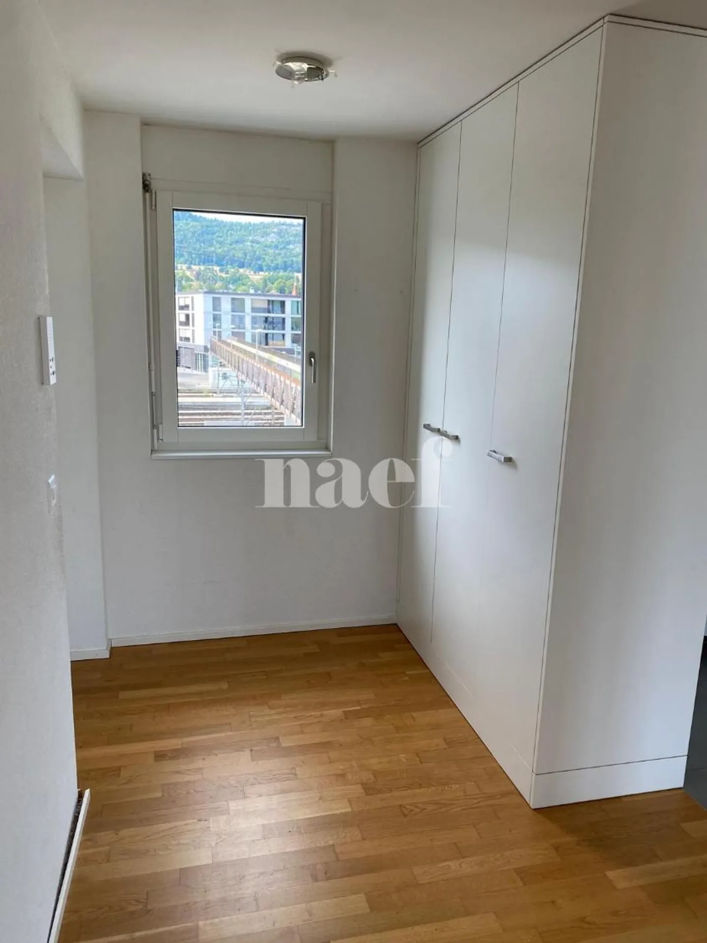 5.5 room apartment with balcony - Photo 8 of 10