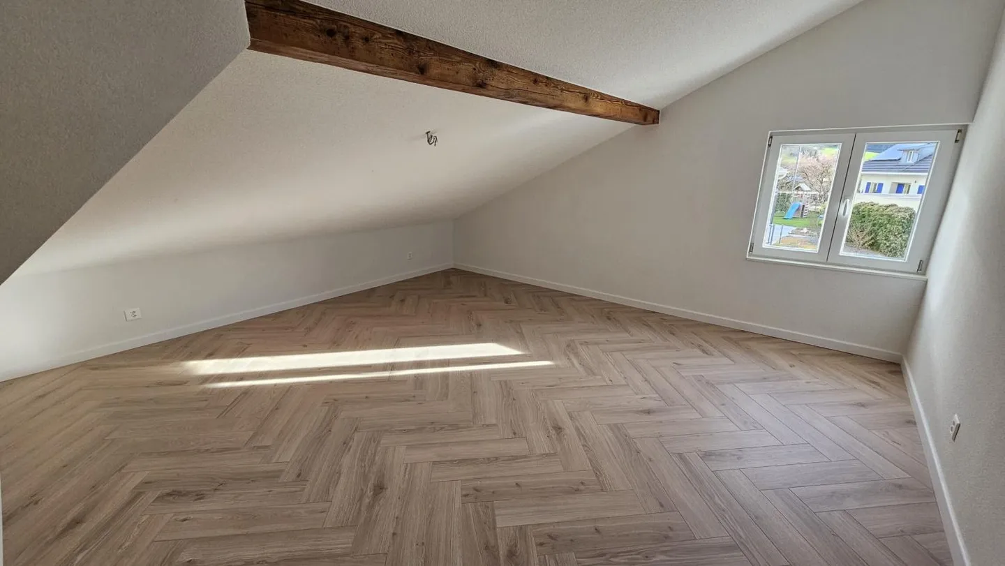 Renovated Family Home in Quiet Area - Photo 4 of 13