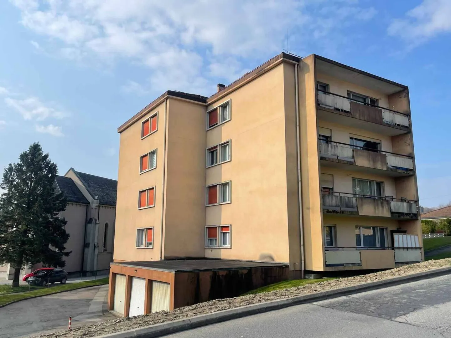Wohnimmobilie in Moudon - Foto 2 von 9