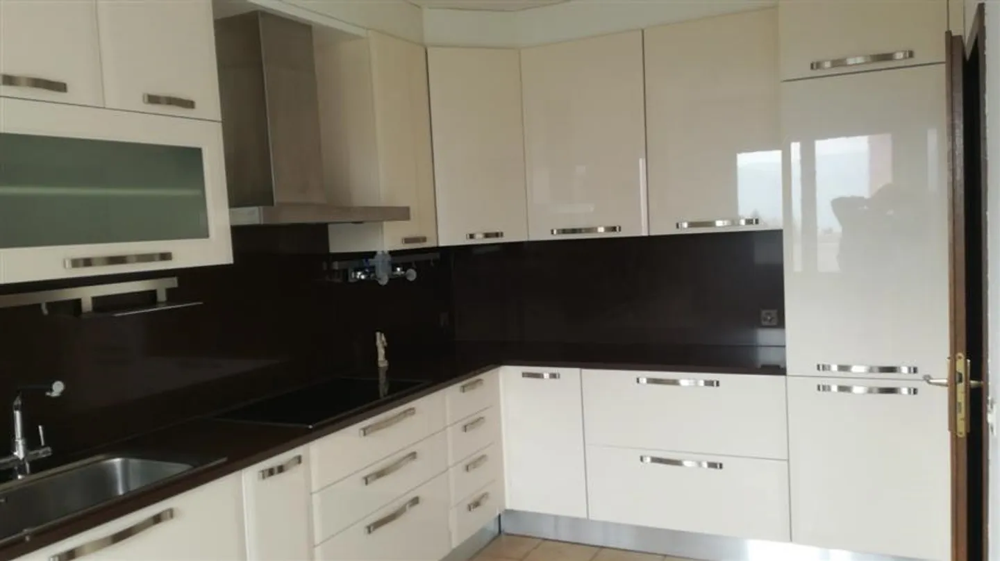 «4.5 Zimmer Wohnung» - Foto 1 di 5