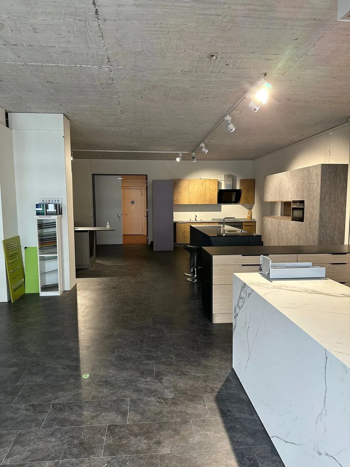 Commercial for rent, Räffelstrasse 11, in Zürich, Switzerland - Photo 8 of 12