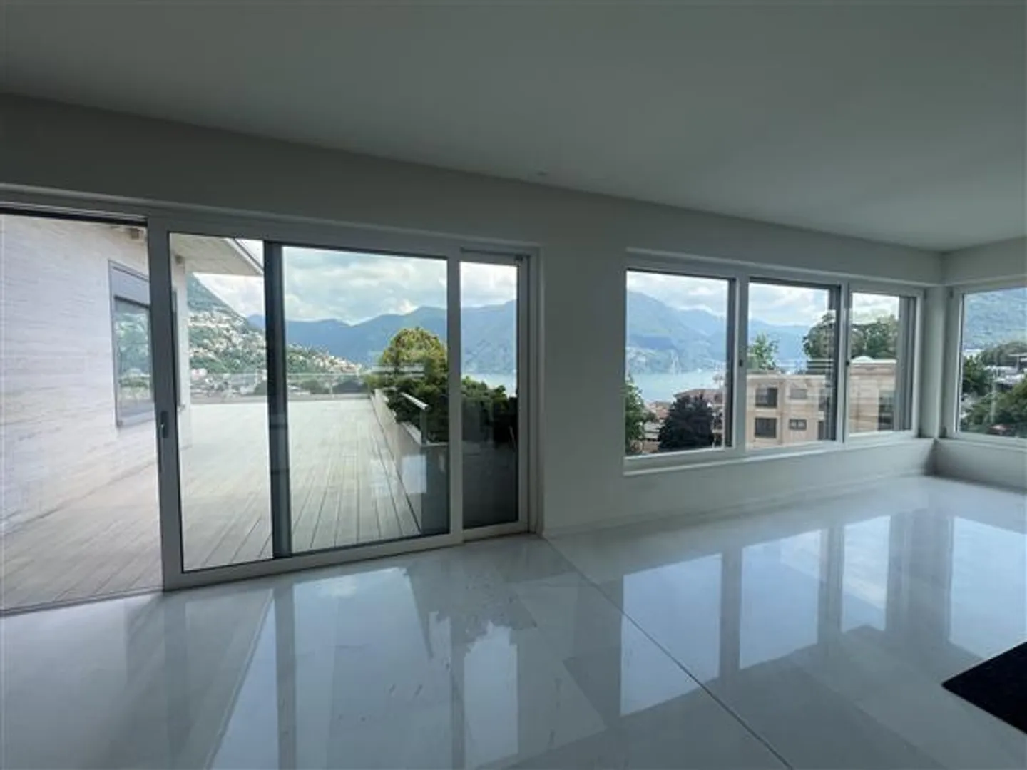 Lugano : Attique 4.5 pièces - Photo 3 sur 13
