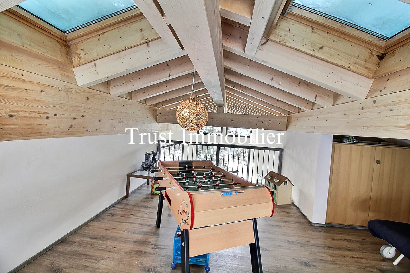 Chalet de Luxe avec Piscine Intérieure - Photo 24 sur 29