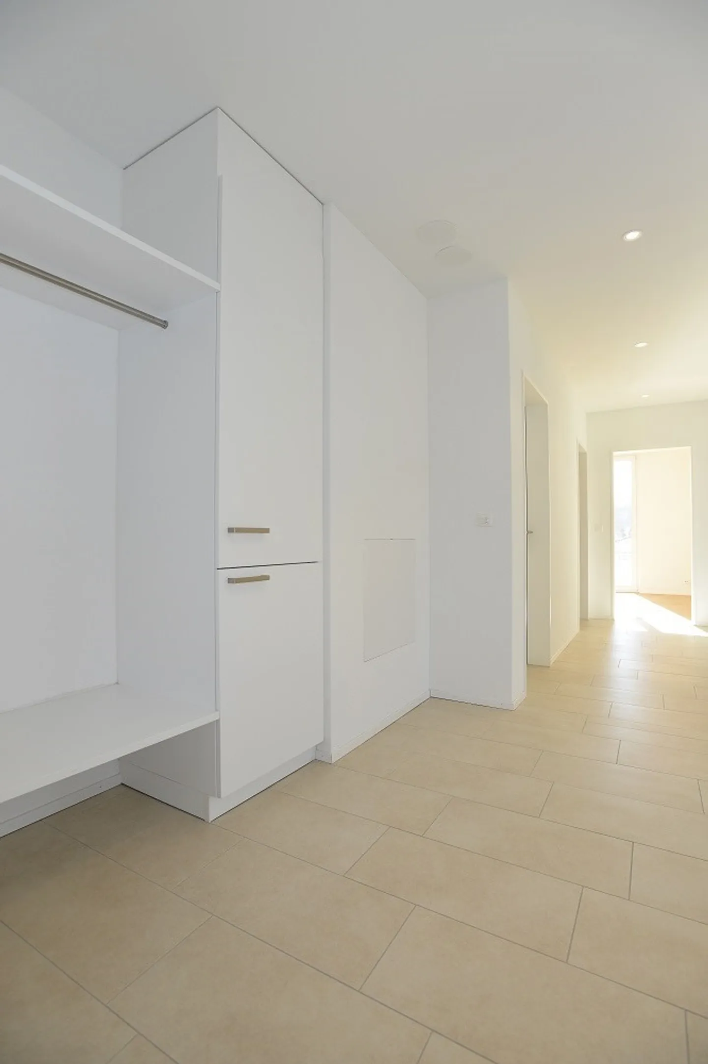 MODERNE ET DANS LE VERT - VOTRE NOUVEAU FOYER - Photo 5 sur 7