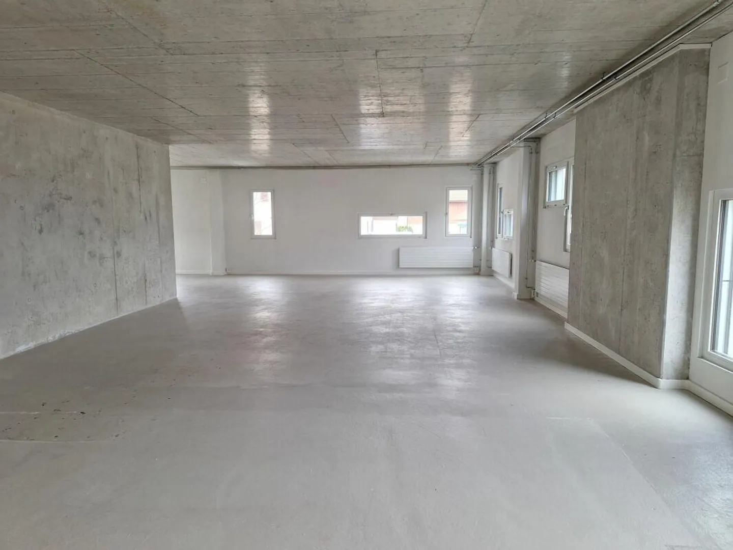 Espace commercial lumineux de 126m2 - Photo 1 sur 7
