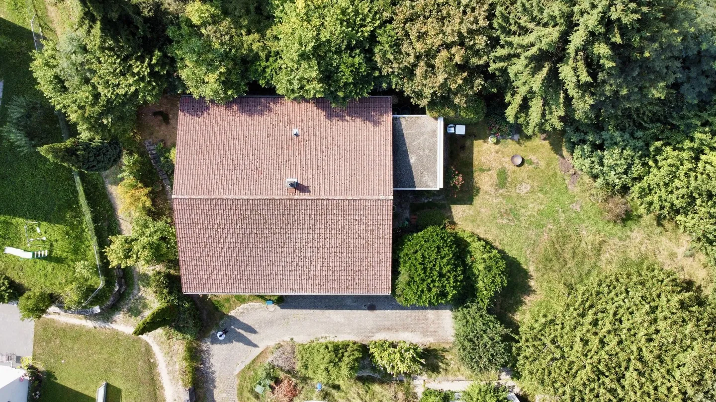 Spaziosa casa indipendente di 6,5 stanze con giardino e veranda - Foto 17 di 17