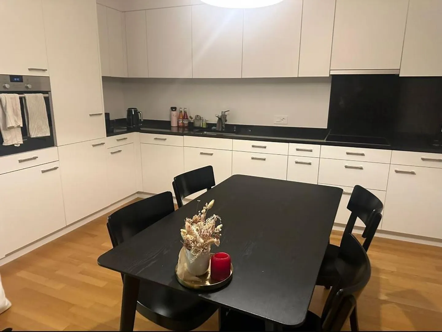 Beautiful 3.5 room apartment in a central location - Photo 2 of 5