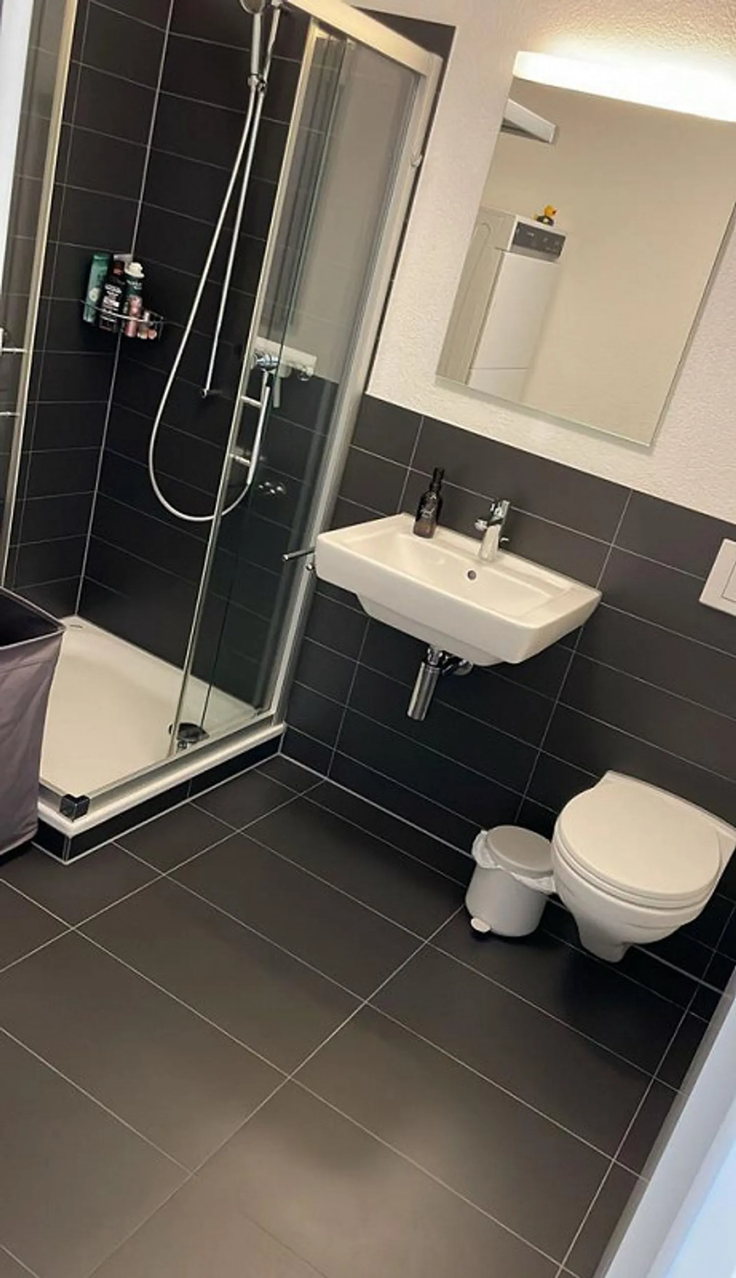 Beautiful 3.5 room apartment in a central location - Photo 3 of 5