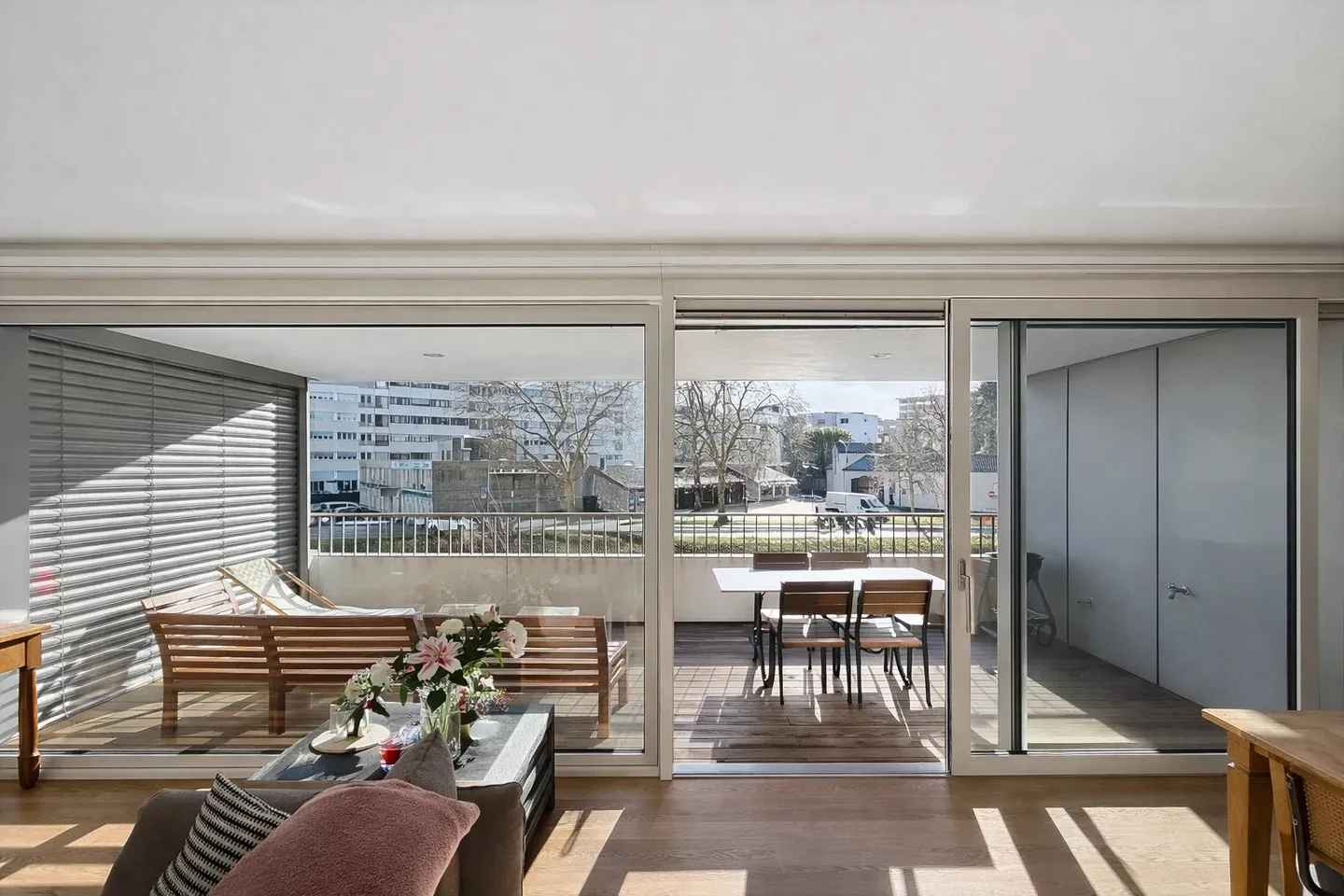 Appartement Loft Contemporain - Photo 2 sur 12