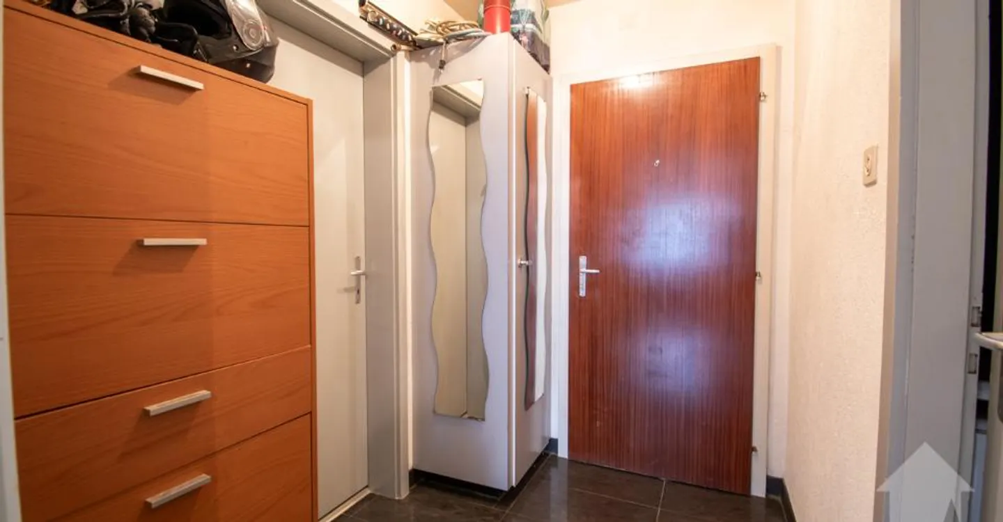 Bel Appartement en Attique à Saint-Maurice - Photo 8 sur 9