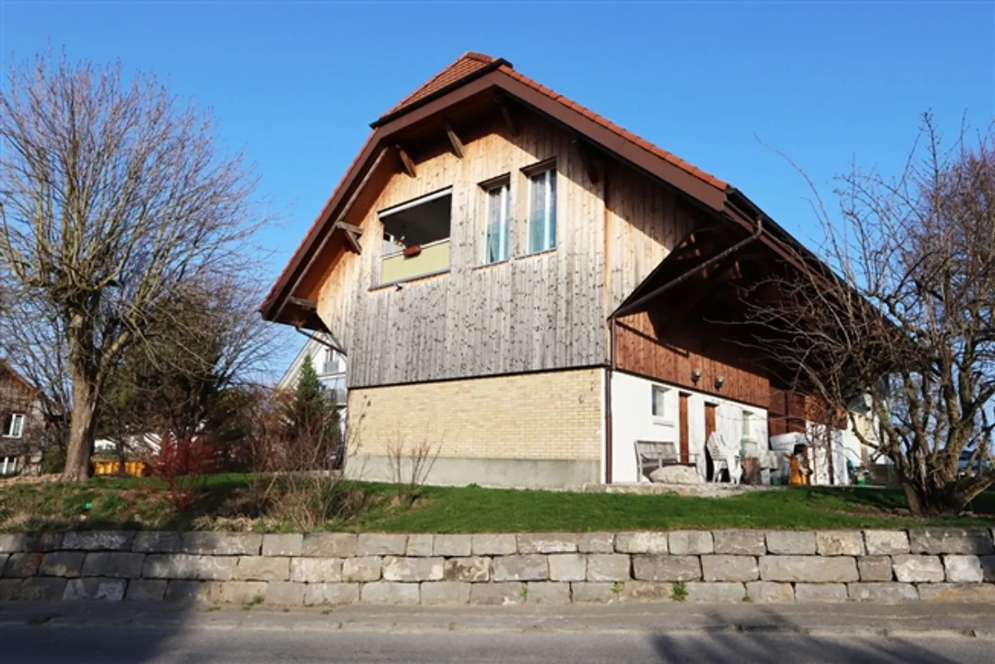 Charming 3.5-room apartment in a sunny location - Photo 1 of 11