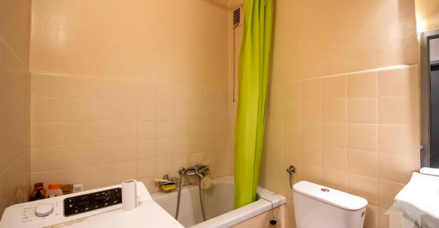 Bel Appartement en Attique à Saint-Maurice - Photo 9 sur 9