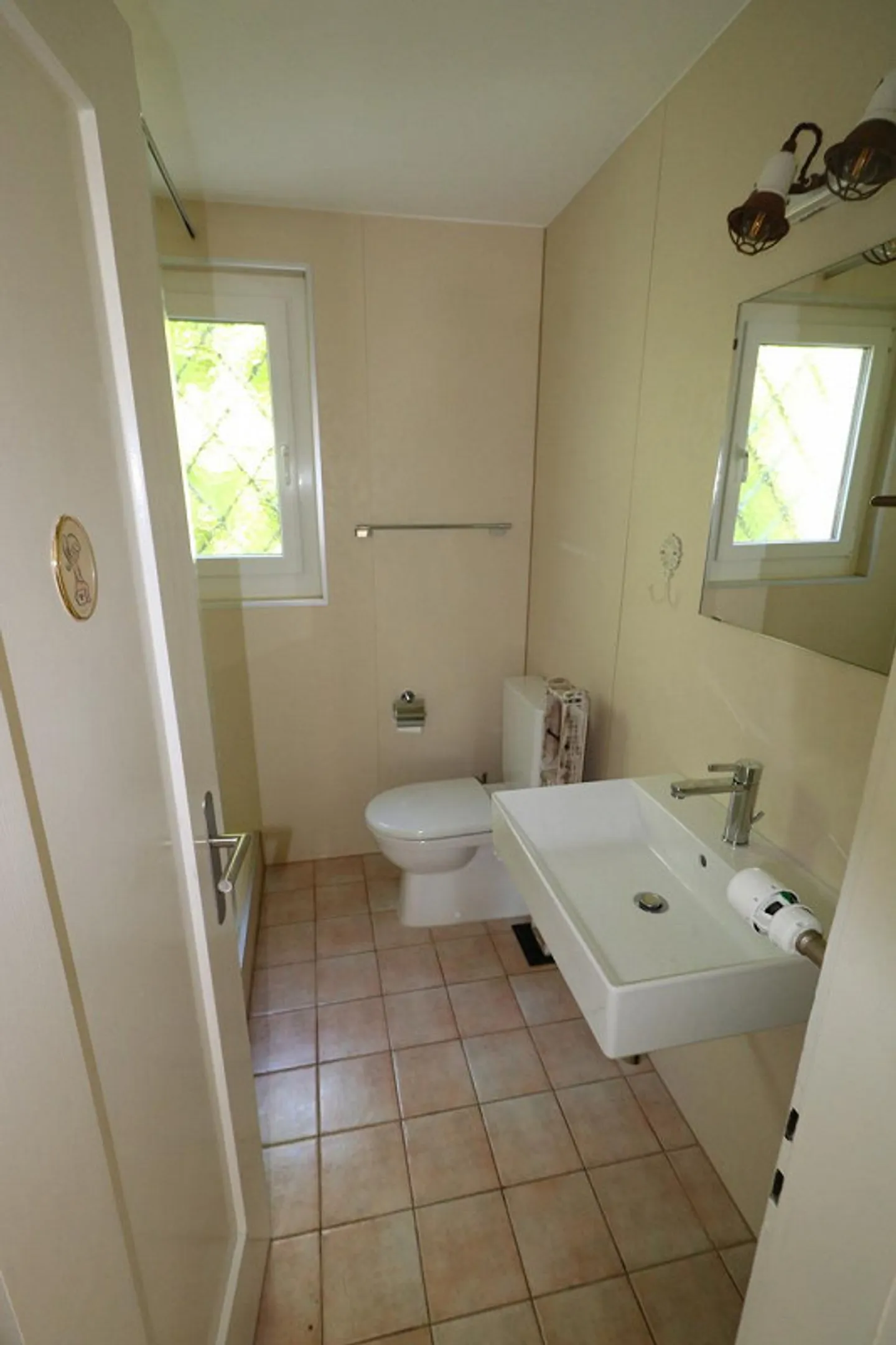 Charmantes Einfamilienhaus in Aarberg - Foto 7 von 16