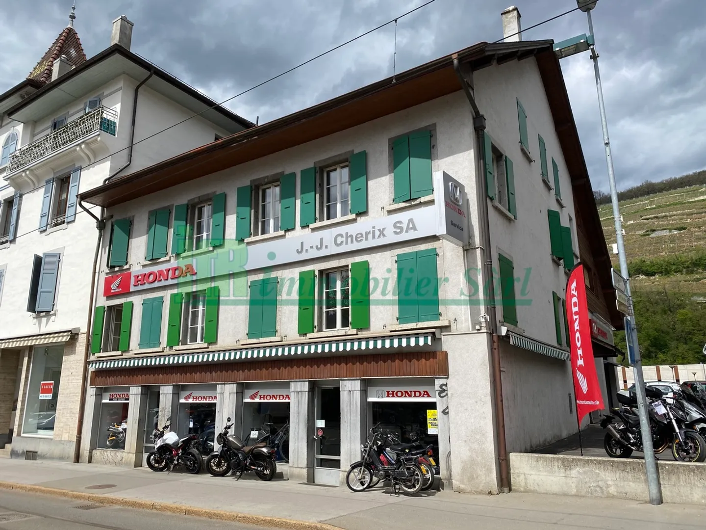 Wohn- und Geschäftshaus in Bex - Foto 4 von 10