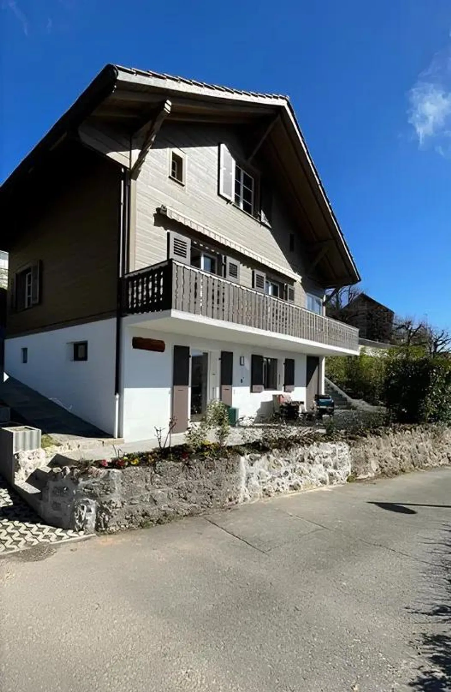 Luxury Chalet with Panoramic View in Chardonne - Photo 1 of 18