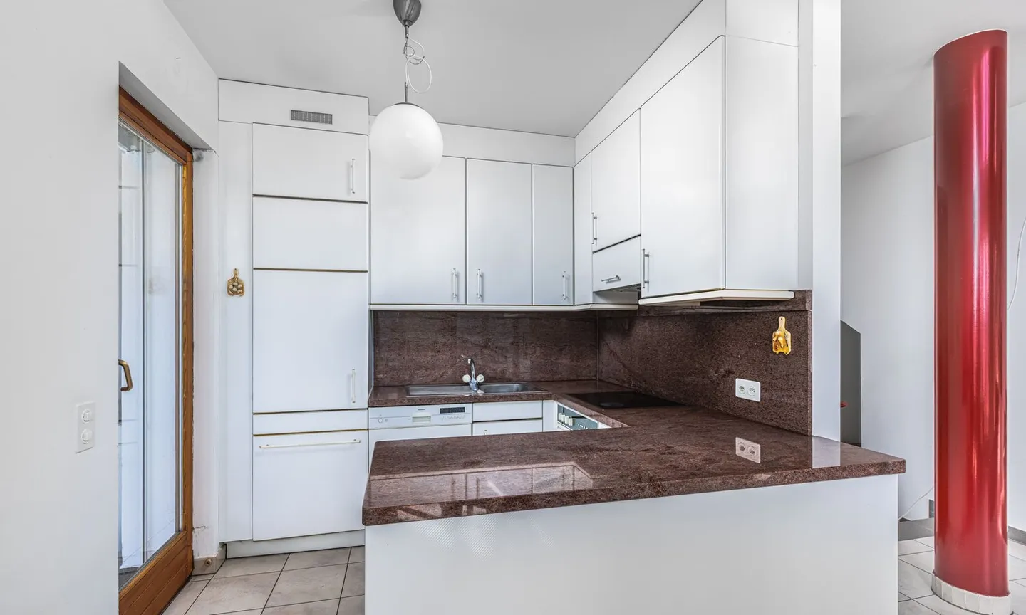 Villa con grande terreno e vista aperta a Vacallo Alta - Foto 4 di 9