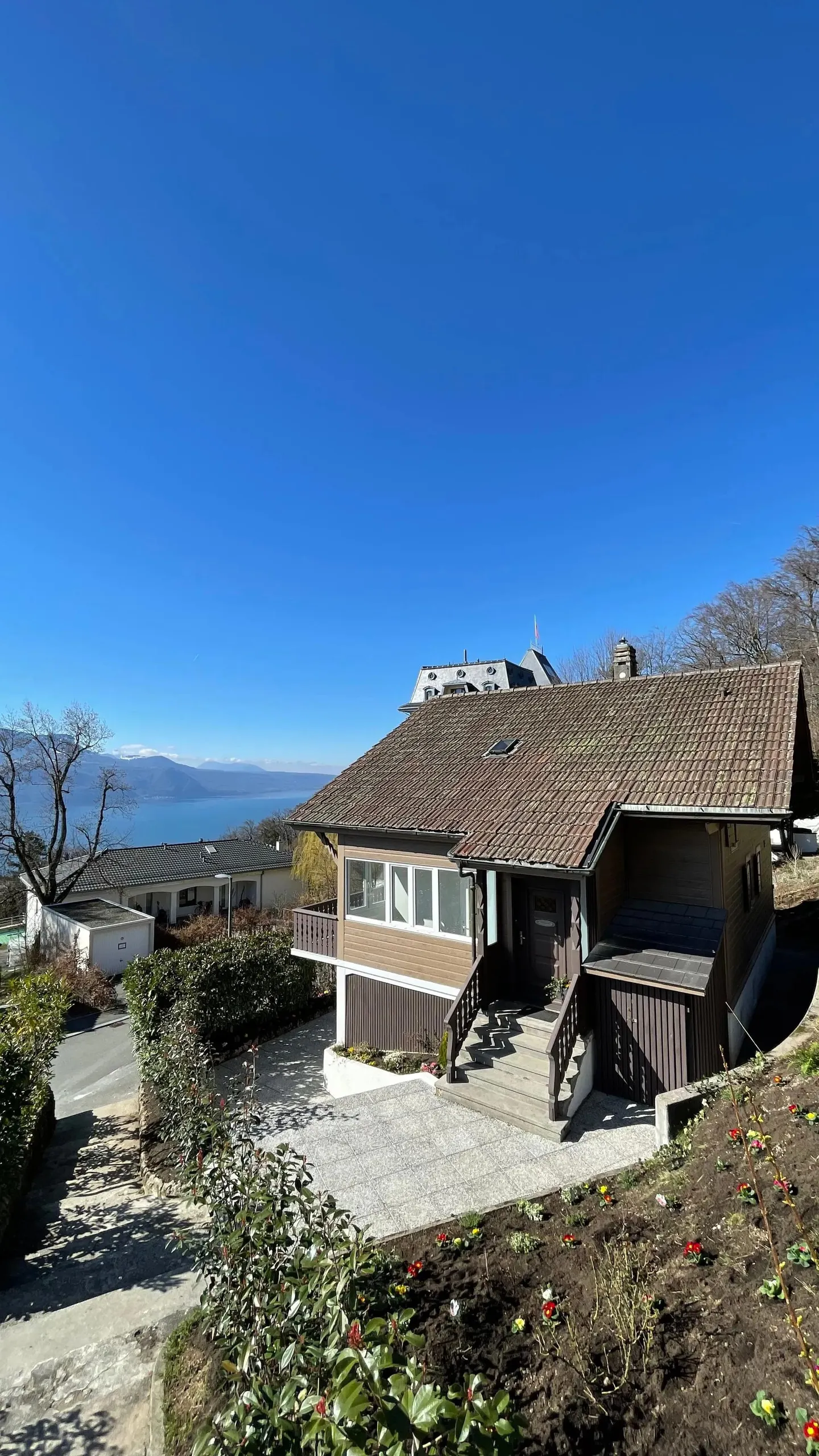 Luxury Chalet with Panoramic View in Chardonne - Photo 2 of 18