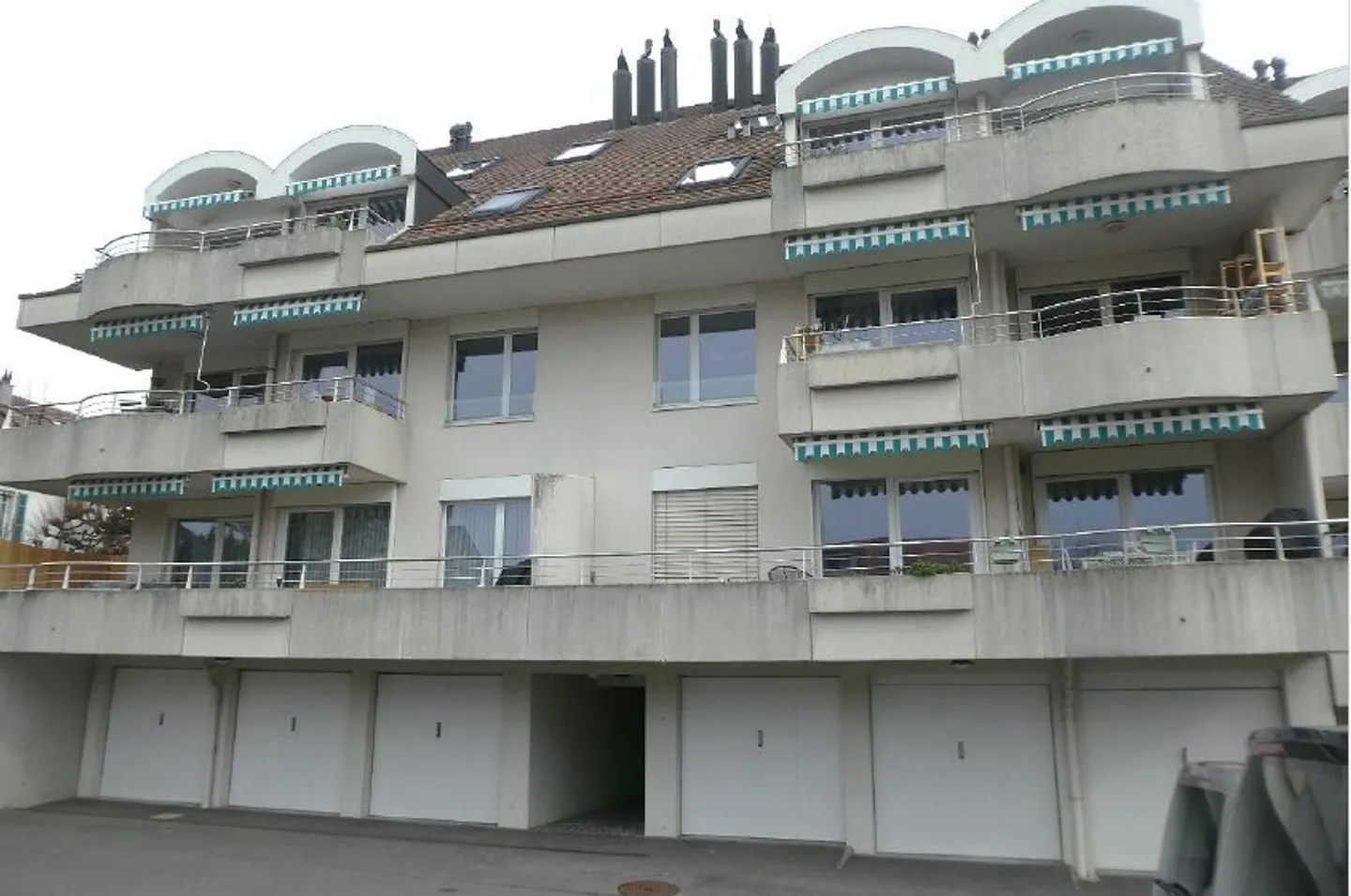 Bell'appartamento di 4,5 locali vicino al lago - Foto 1 di 8