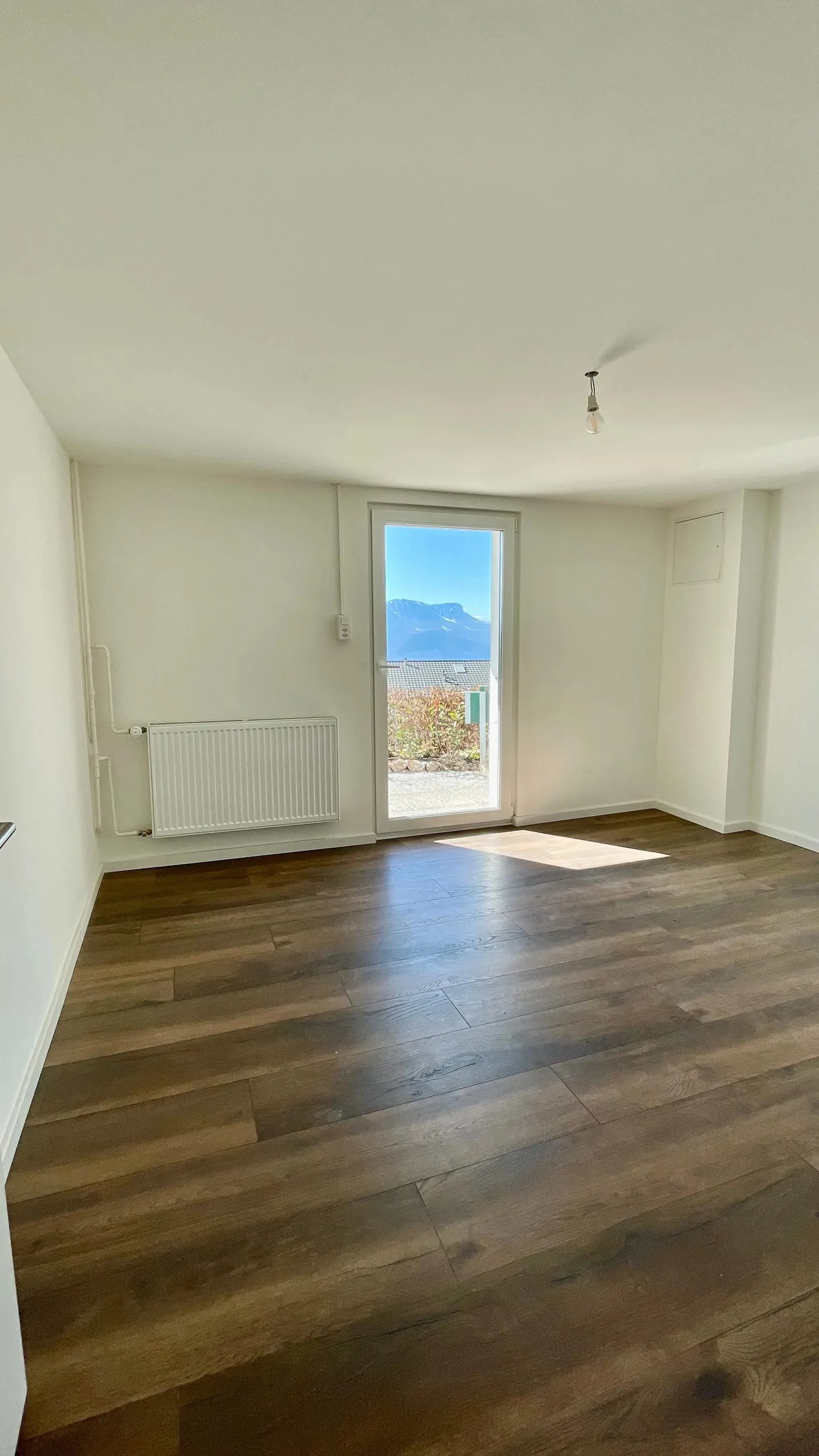 Luxury Chalet with Panoramic View in Chardonne - Photo 8 of 18