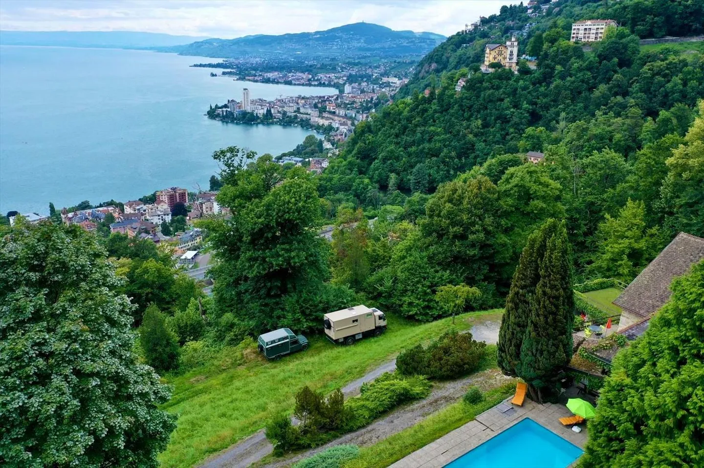 VILLA COUP DE COUR CON VISTA LAGO MAGNIFICA - VIAGER OCCUPATO SENZA RENDITA A DURATA FISSA - Foto 6 di 10