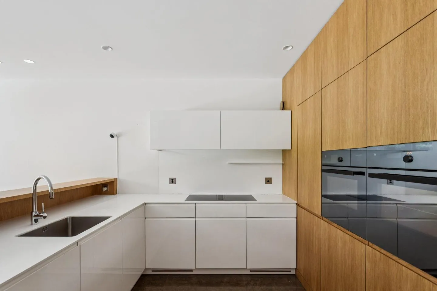 6-Zimmer-Wohnung - Foto 4 von 13