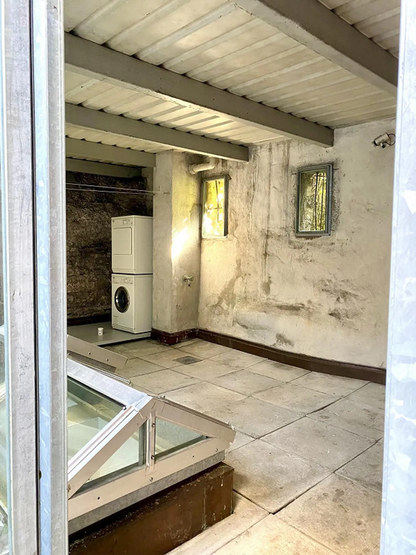 Appartamento di 3,5 stanze nel centro storico direttamente sul Reno con balcone - Foto 6 di 10