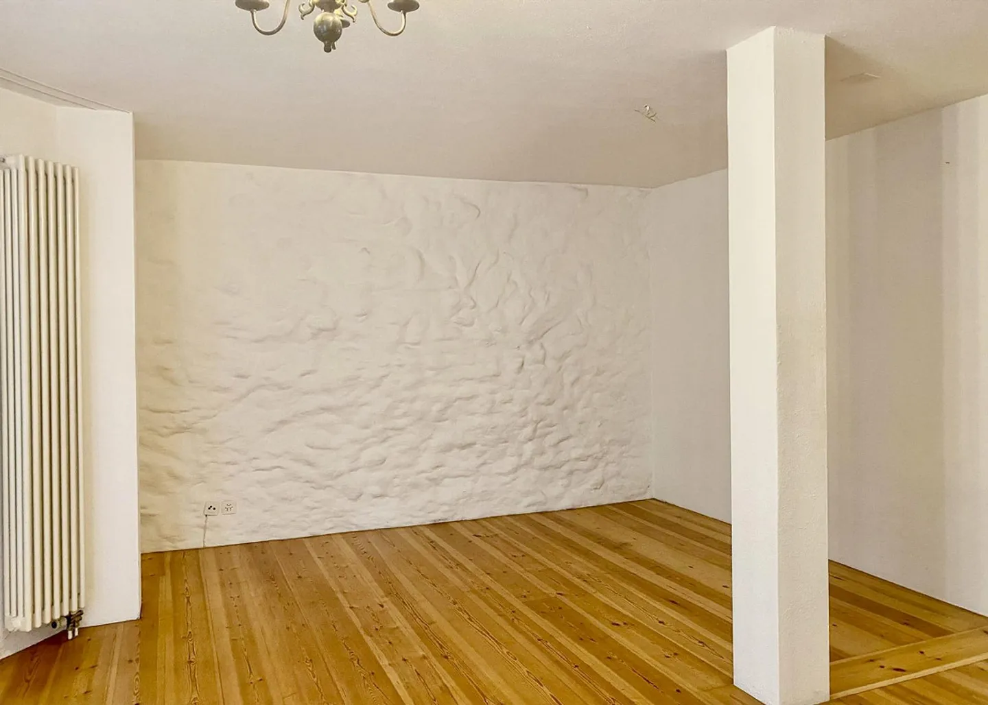 Appartamento di 3,5 stanze nel centro storico direttamente sul Reno con balcone - Foto 9 di 10