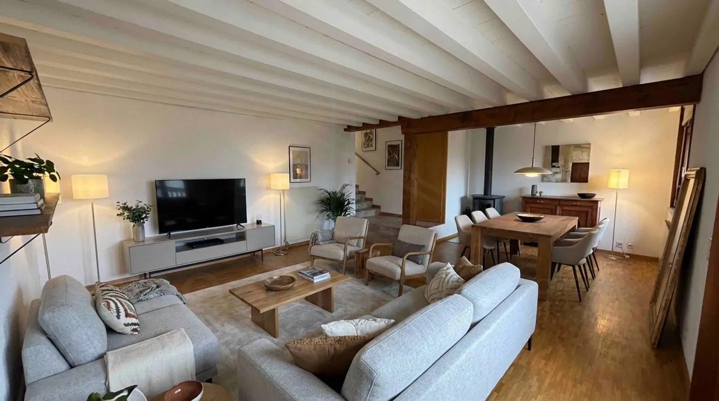 In affitto: Incantevole Casa A Schiera con Bella Terrazza - Foto 1 di 7