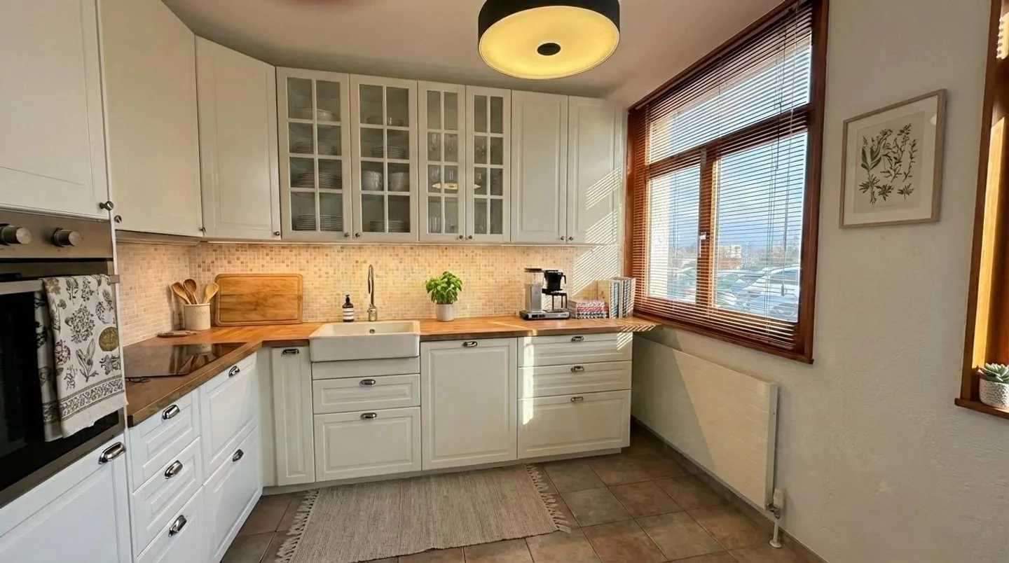 In affitto: Incantevole Casa A Schiera con Bella Terrazza - Foto 2 di 7