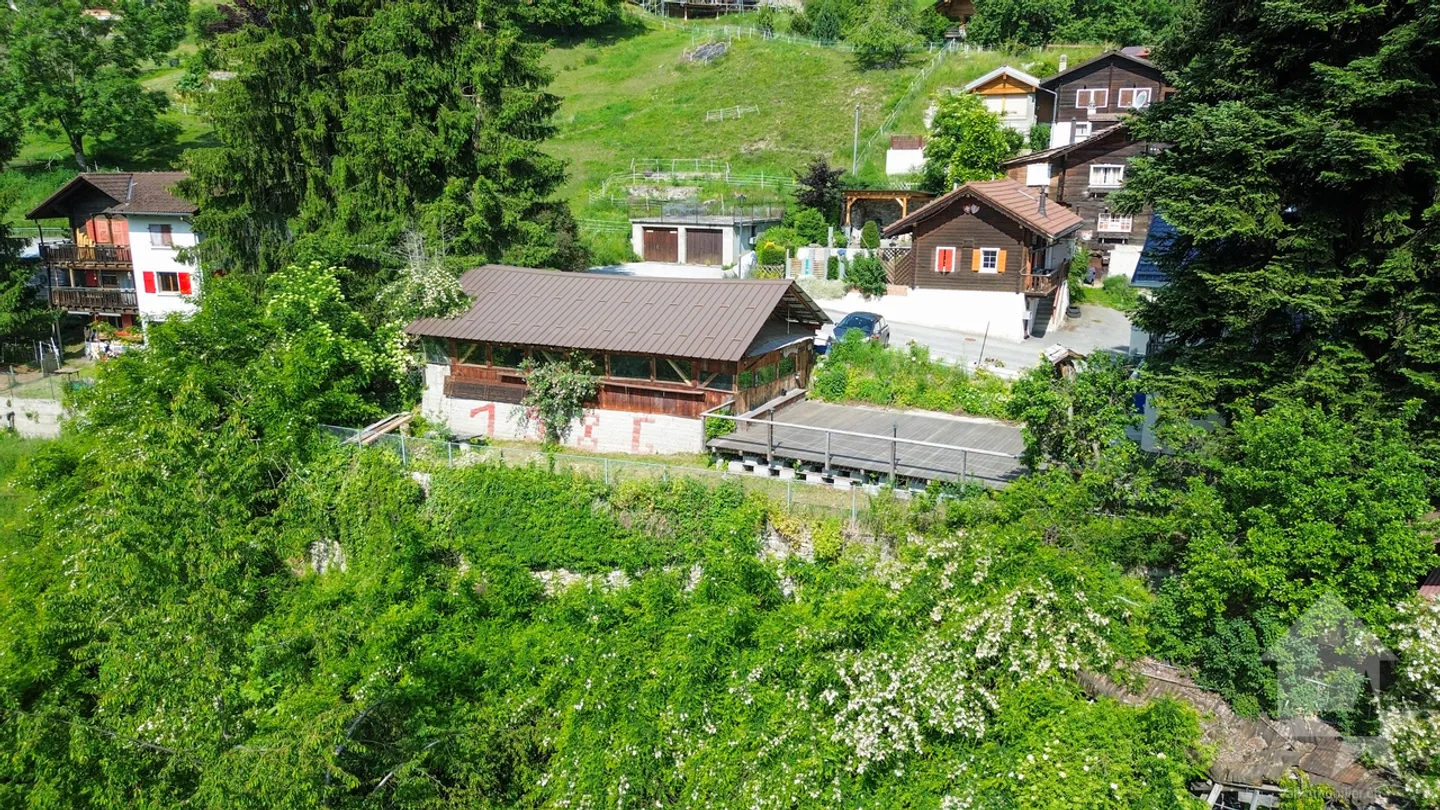 Beautiful Chalet 7 Minutes from the Slopes of Haute-Nendaz - Photo 5 of 59