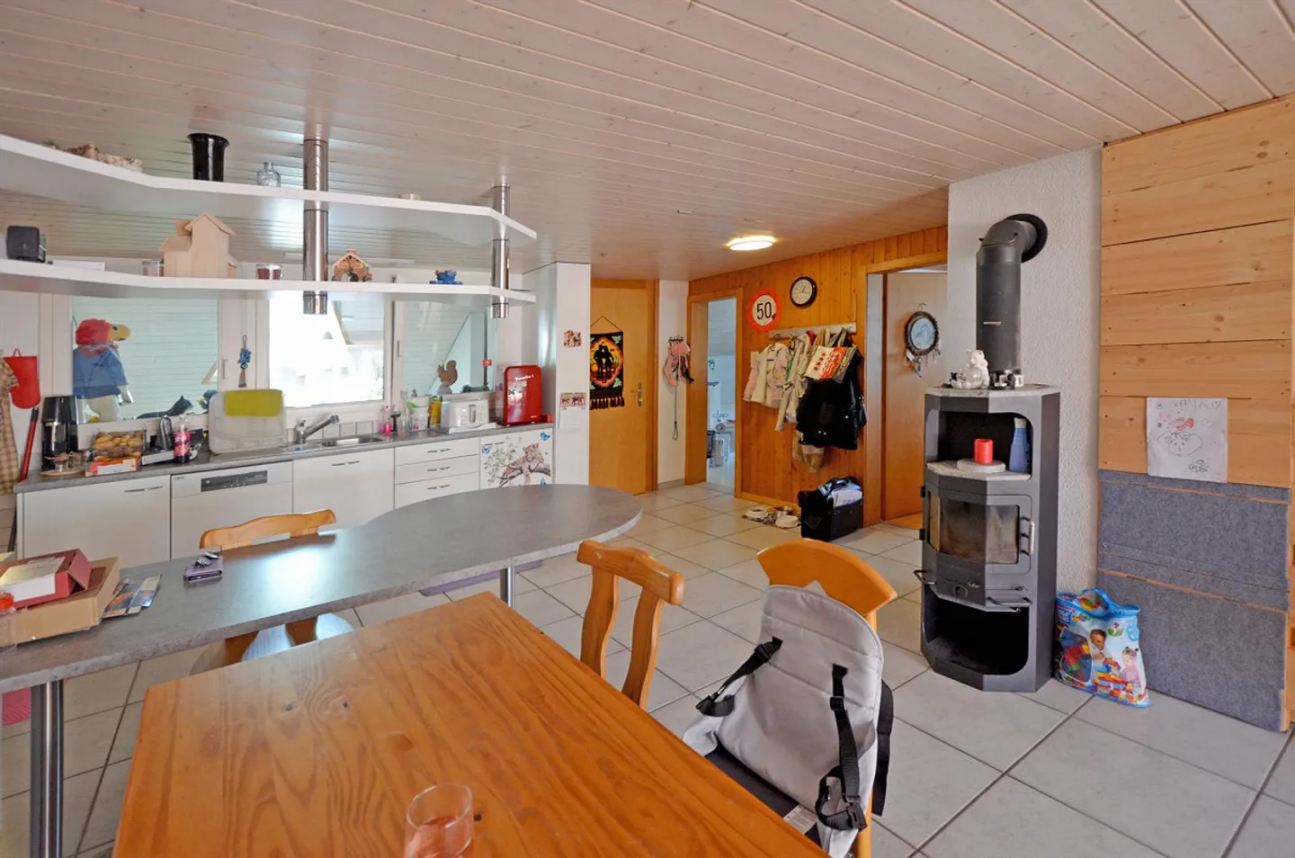 Edificio residenziale ed economico nella zona centrale di Hemmiken BL - Foto 7 di 14