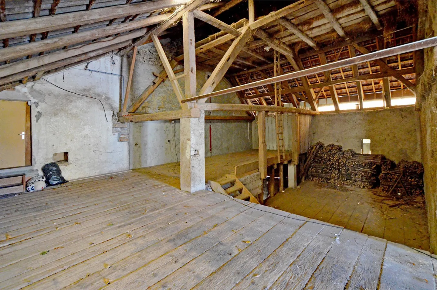 Edificio residenziale ed economico nella zona centrale di Hemmiken BL - Foto 12 di 14