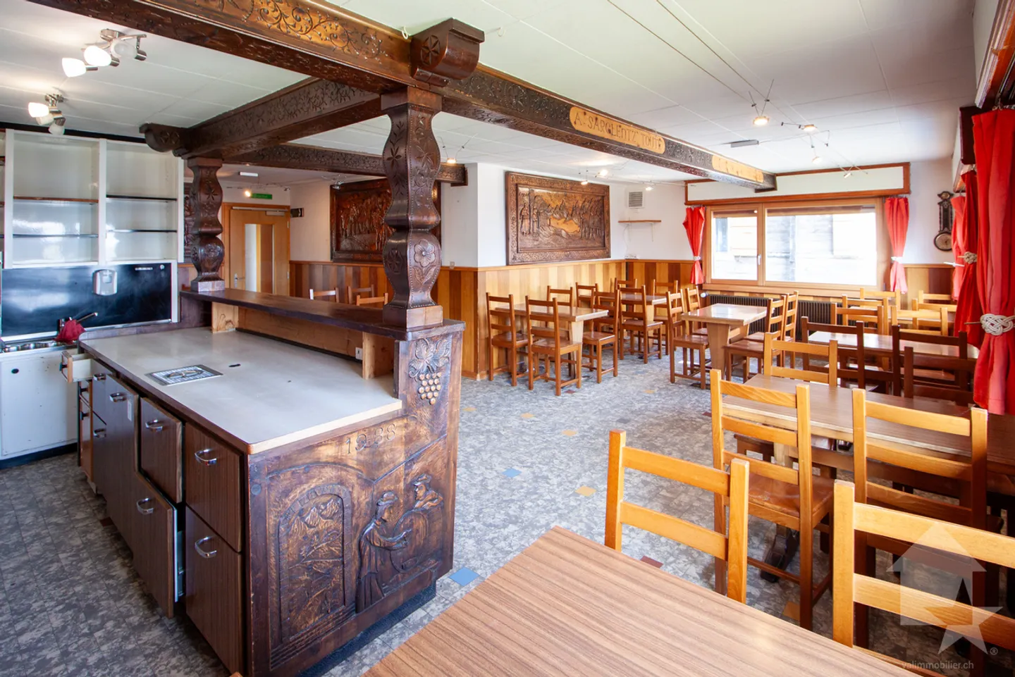 Beautiful Chalet 7 Minutes from the Slopes of Haute-Nendaz - Photo 27 of 59