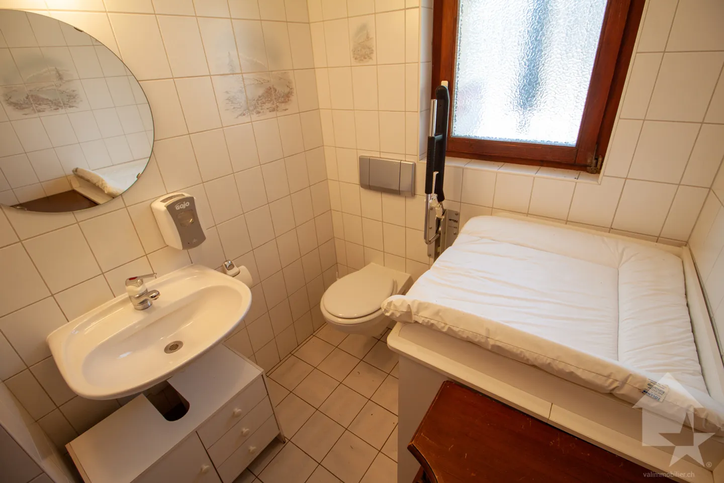 Beautiful Chalet 7 Minutes from the Slopes of Haute-Nendaz - Photo 32 of 59