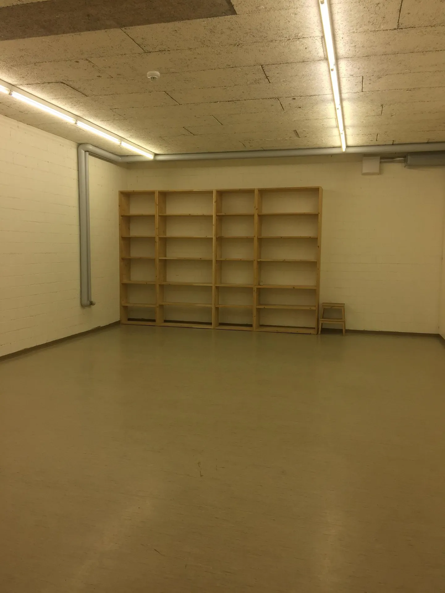 Divers espaces de stockage à louer - Photo 2 sur 7