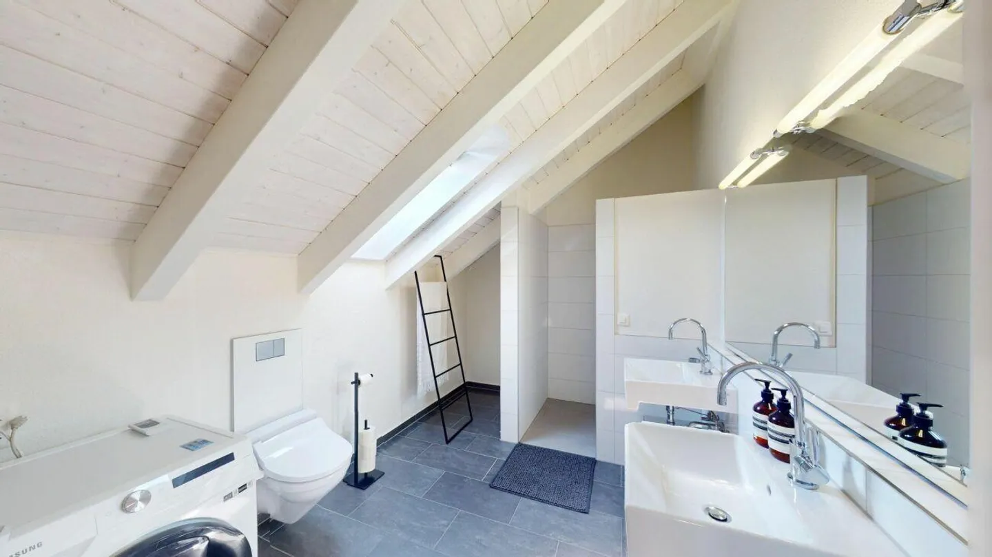 Jewelry in the Village Center of Freienstein - Photo 11 of 16